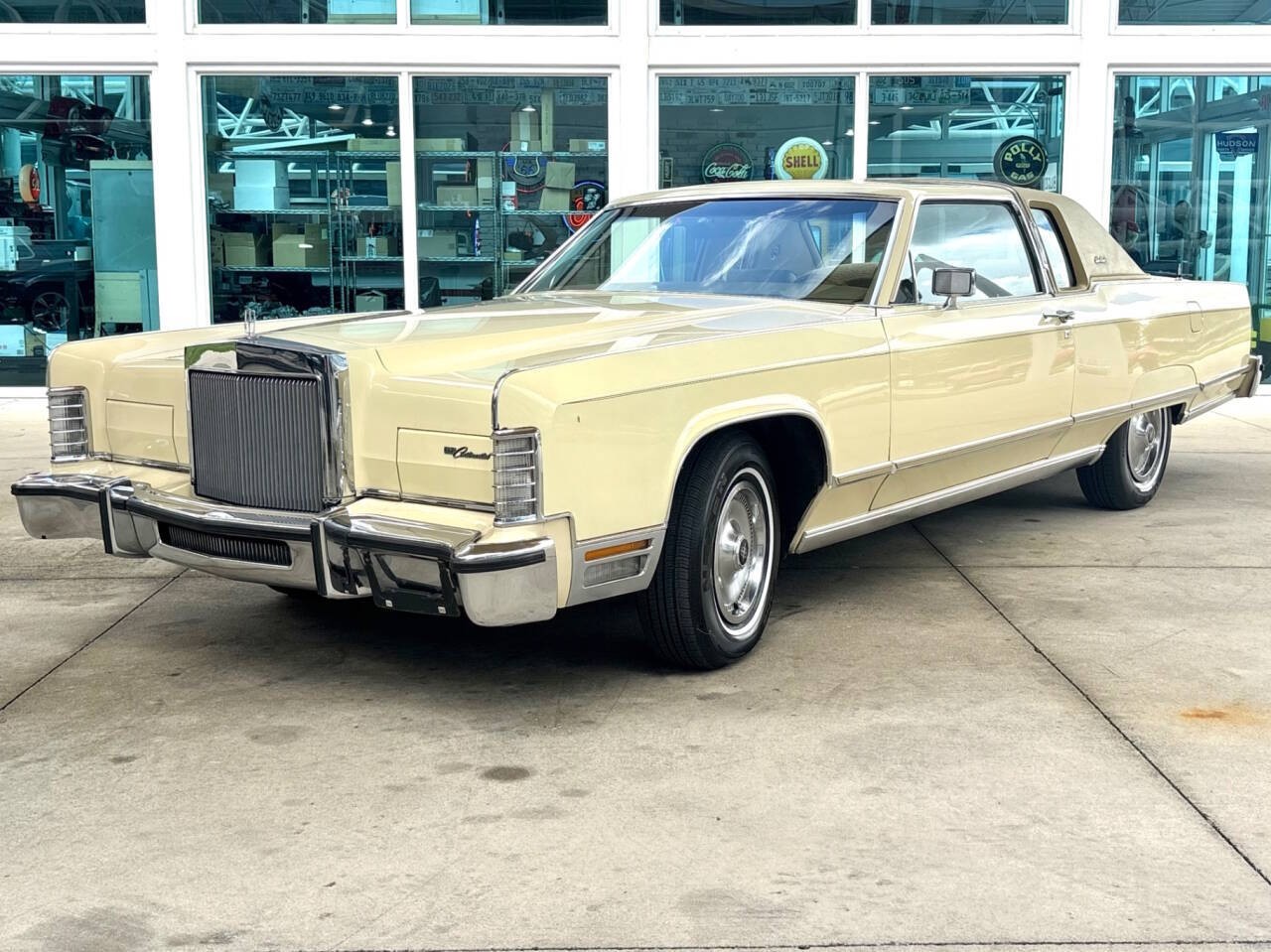 Lincoln Continental 1977