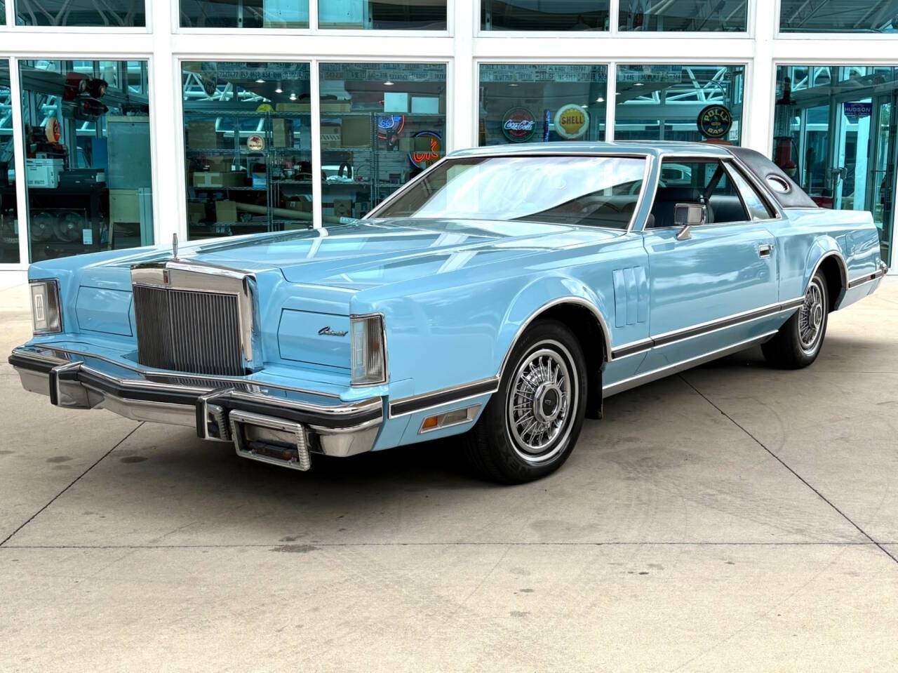 Lincoln-Mark-V-1978-Coupe-Blue