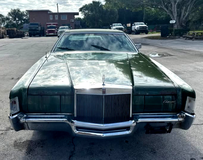 Lincoln-Mark-lV-1972-Coupe-Green