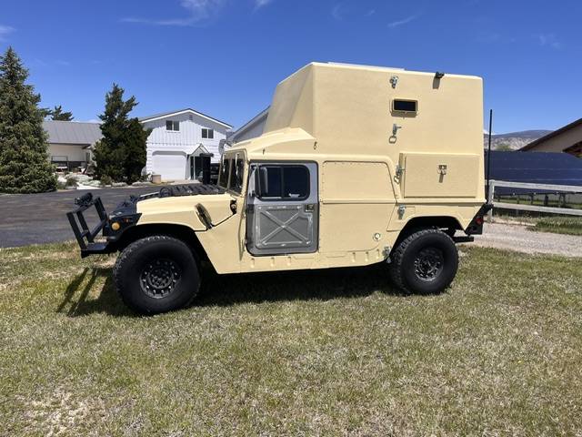 M998-humvee-1989-custom