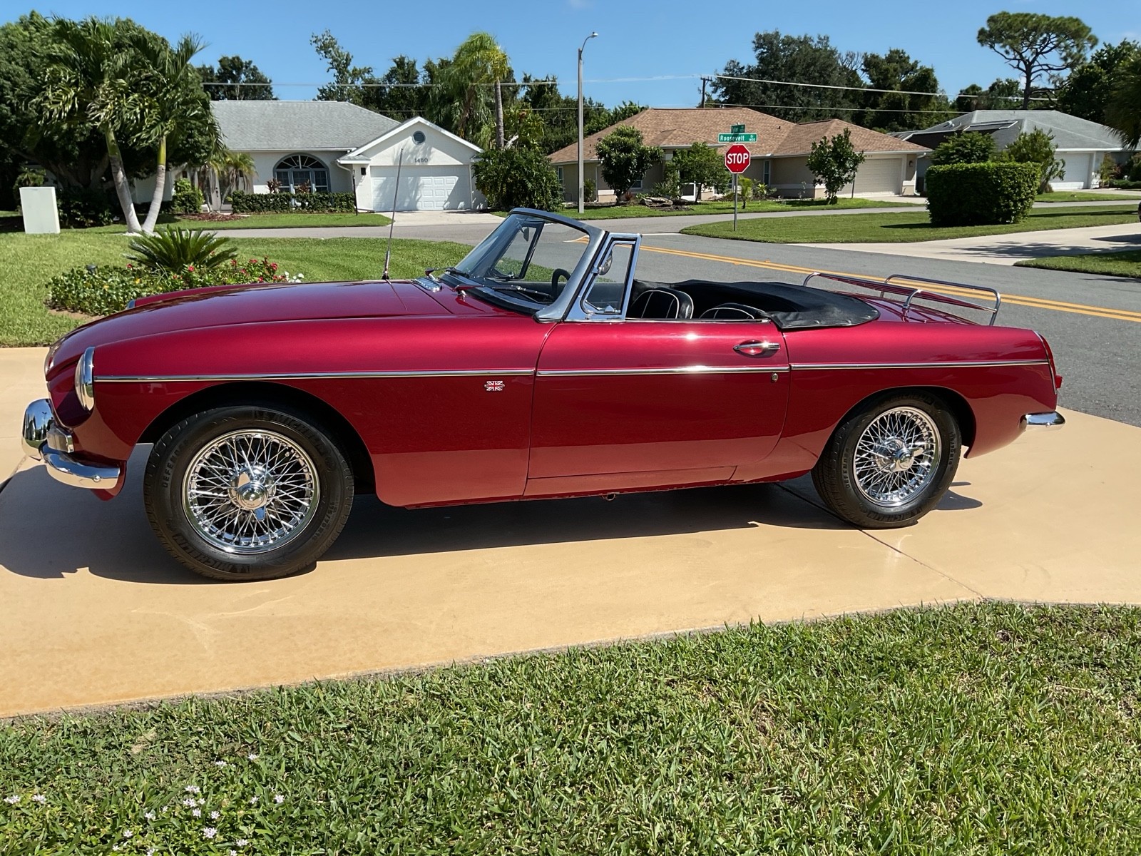 MG-B-1966-Convertible