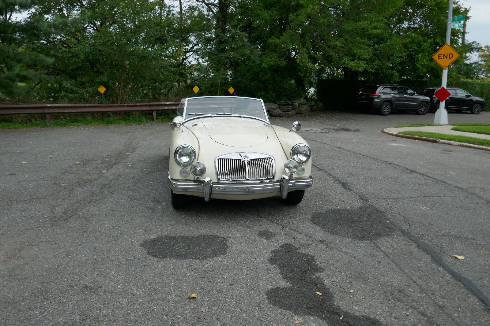 MG-MGA-1961