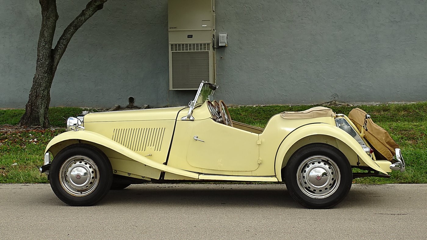 MG-T-Series-1953-CONVERTIBLE-TAN