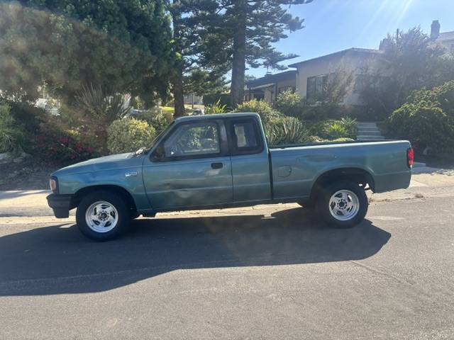 Mazda-B3000-pick-up-1994-Green