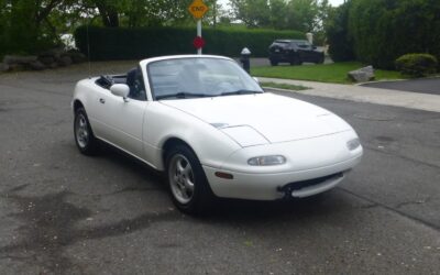 Mazda MX-5 Miata 1990