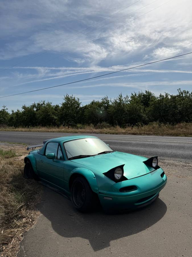 Mazda-Miata-mx5-1996-Blue