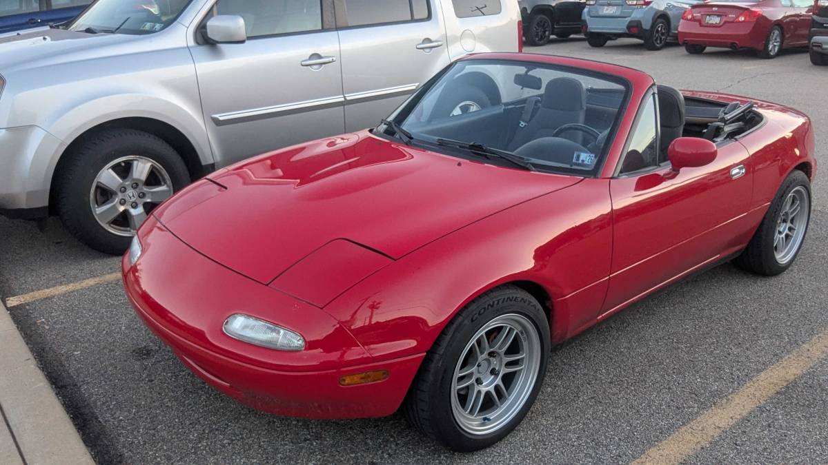 Mazda-Mx-5-coupe-1991-Red