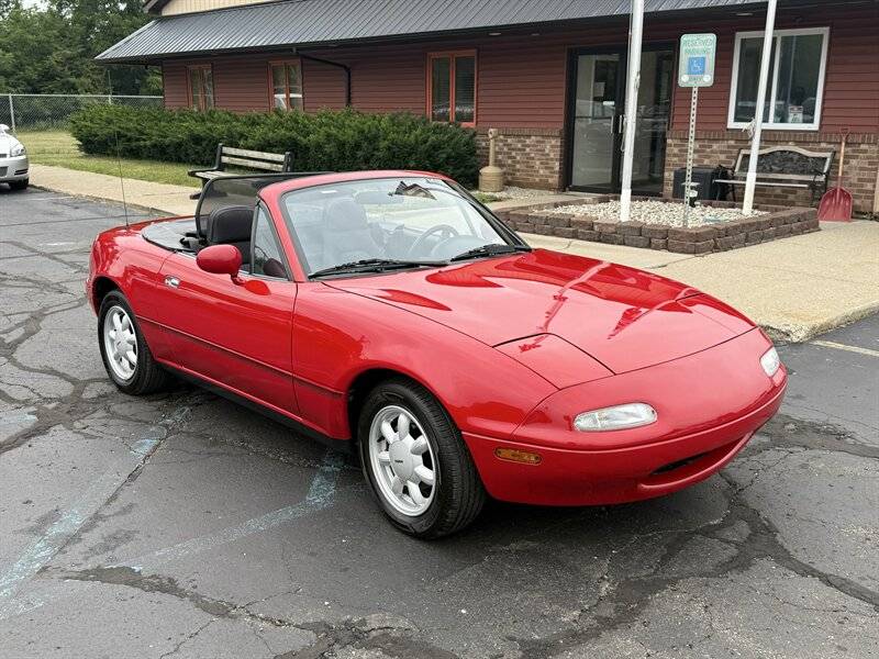 Mazda-Mx-5-miata-1990