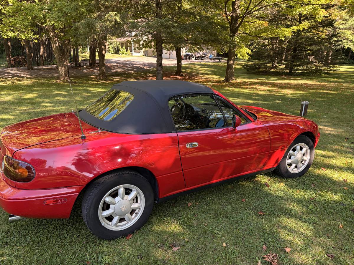 Mazda-Mx-5-miata-1993-Red