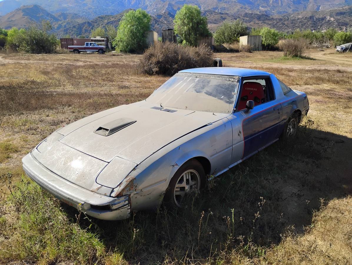 Mazda-Rx-7-1983