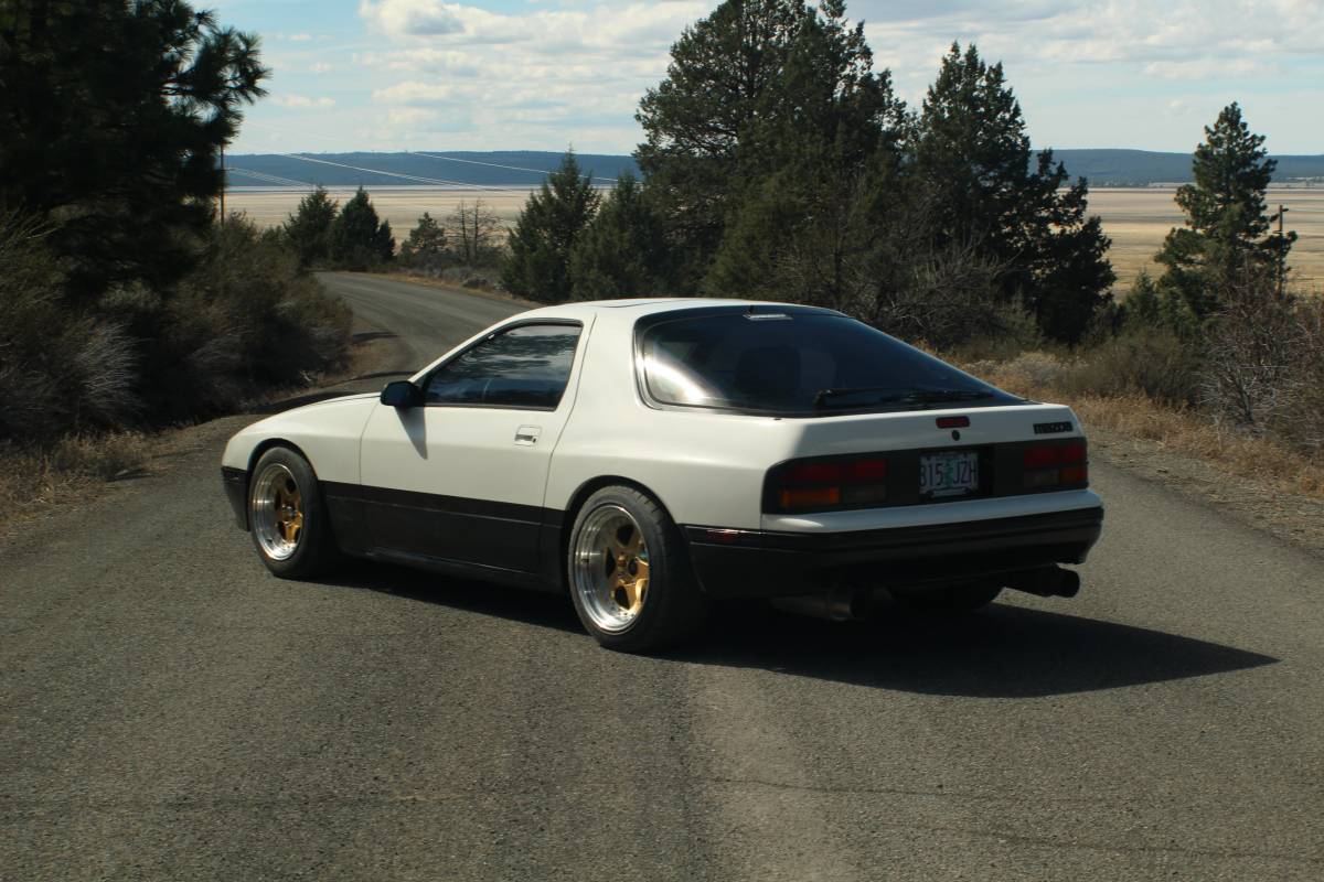 Mazda-Rx-7-1986-custom