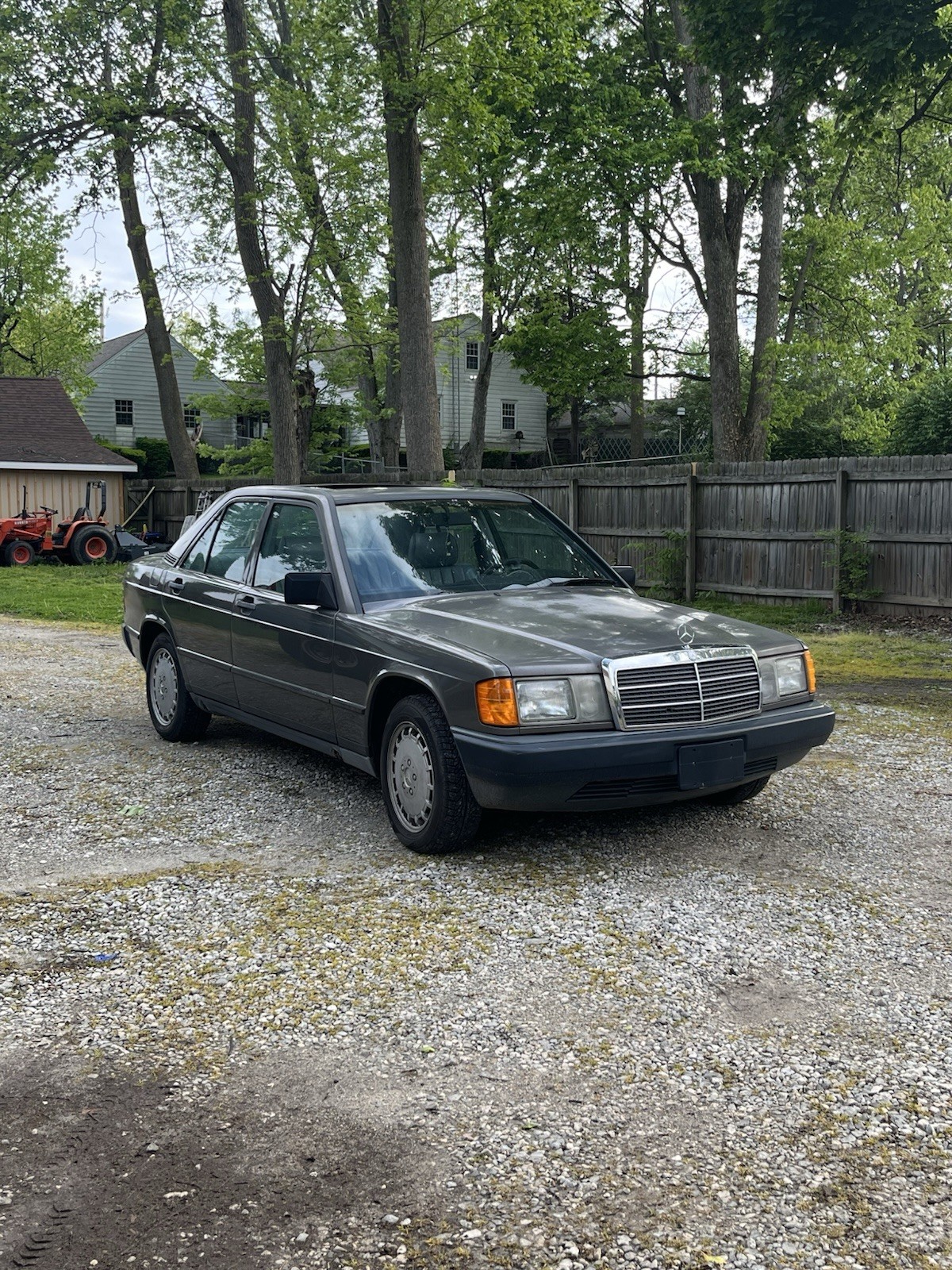 Mercedes-Benz 190E 1987