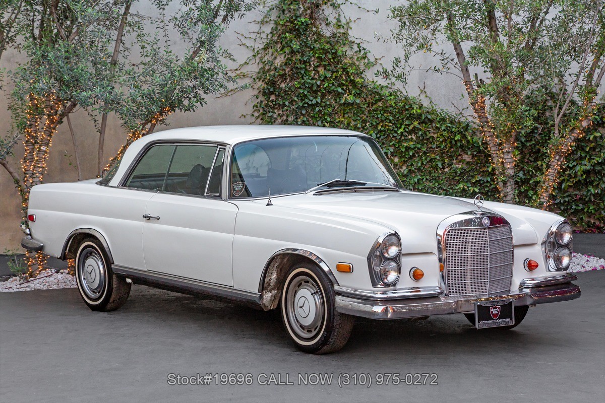 Mercedes-Benz 280SE 1969
