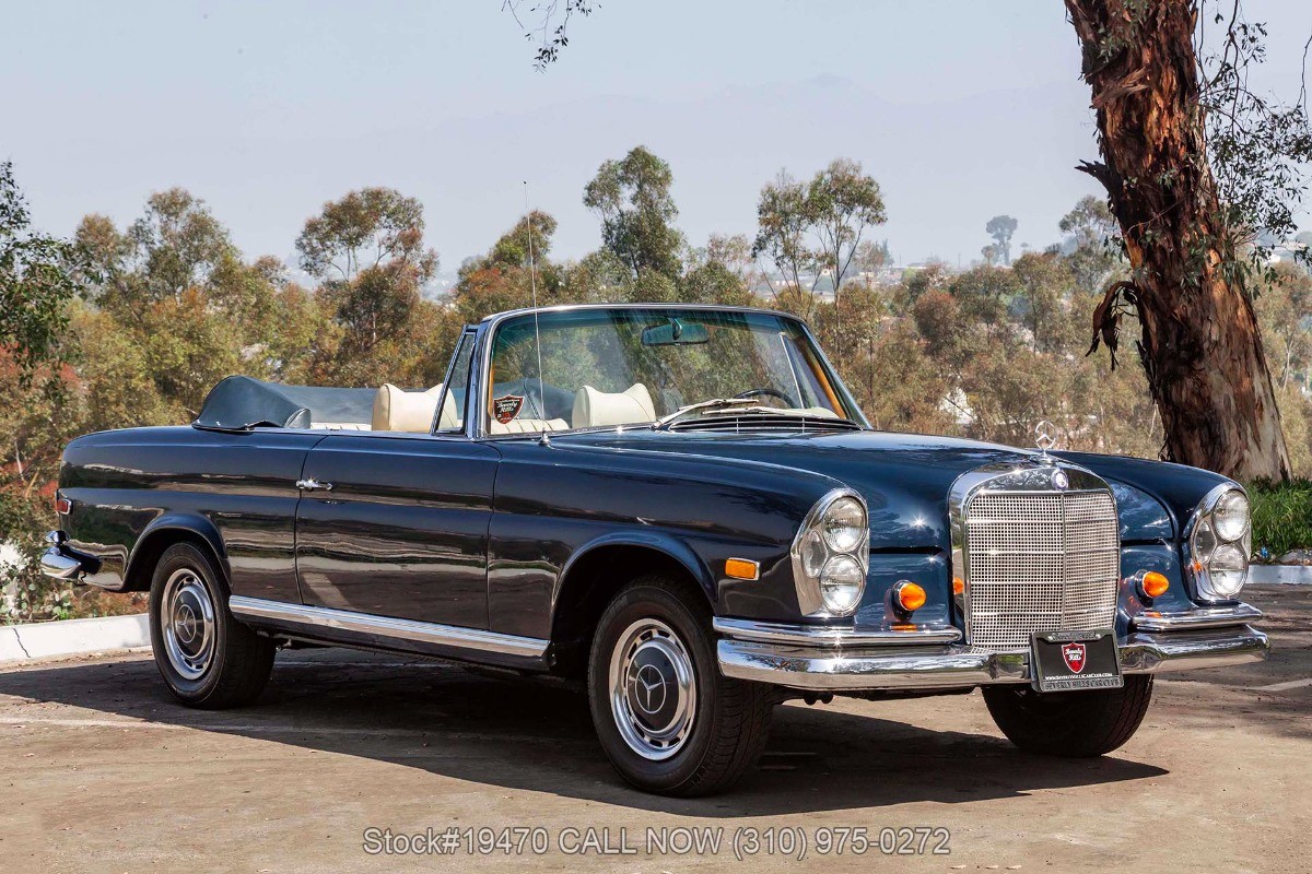Mercedes-Benz-280SE-1969