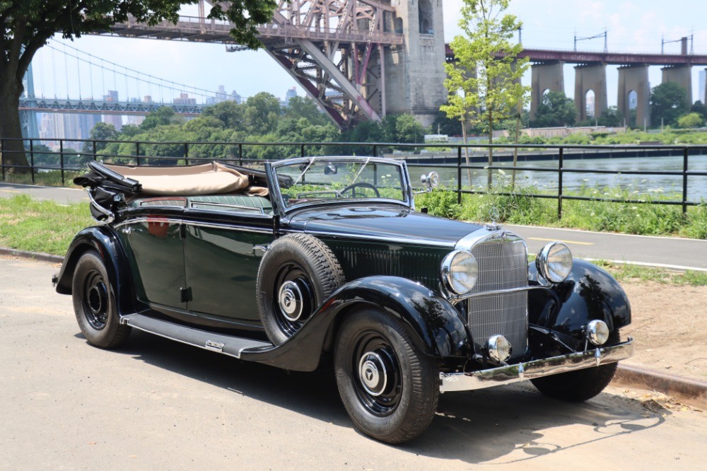 Mercedes-Benz-290D-1935-Convertible-Green