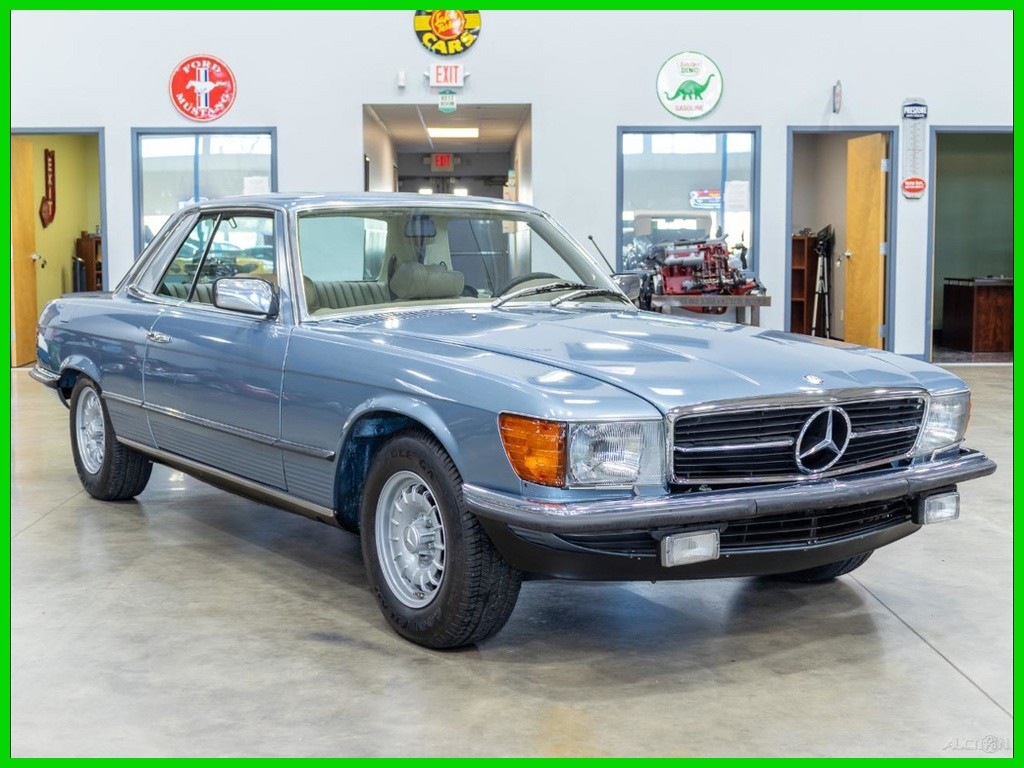Mercedes-Benz-300-Series-1978-Other-Tan