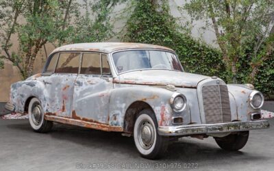 Mercedes-Benz 300D Adenauer 1960