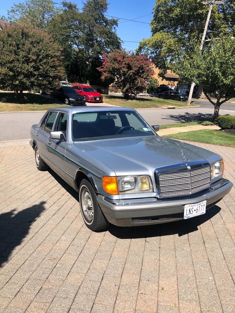 Mercedes-Benz-380SEL-1983-Sedan-Blue