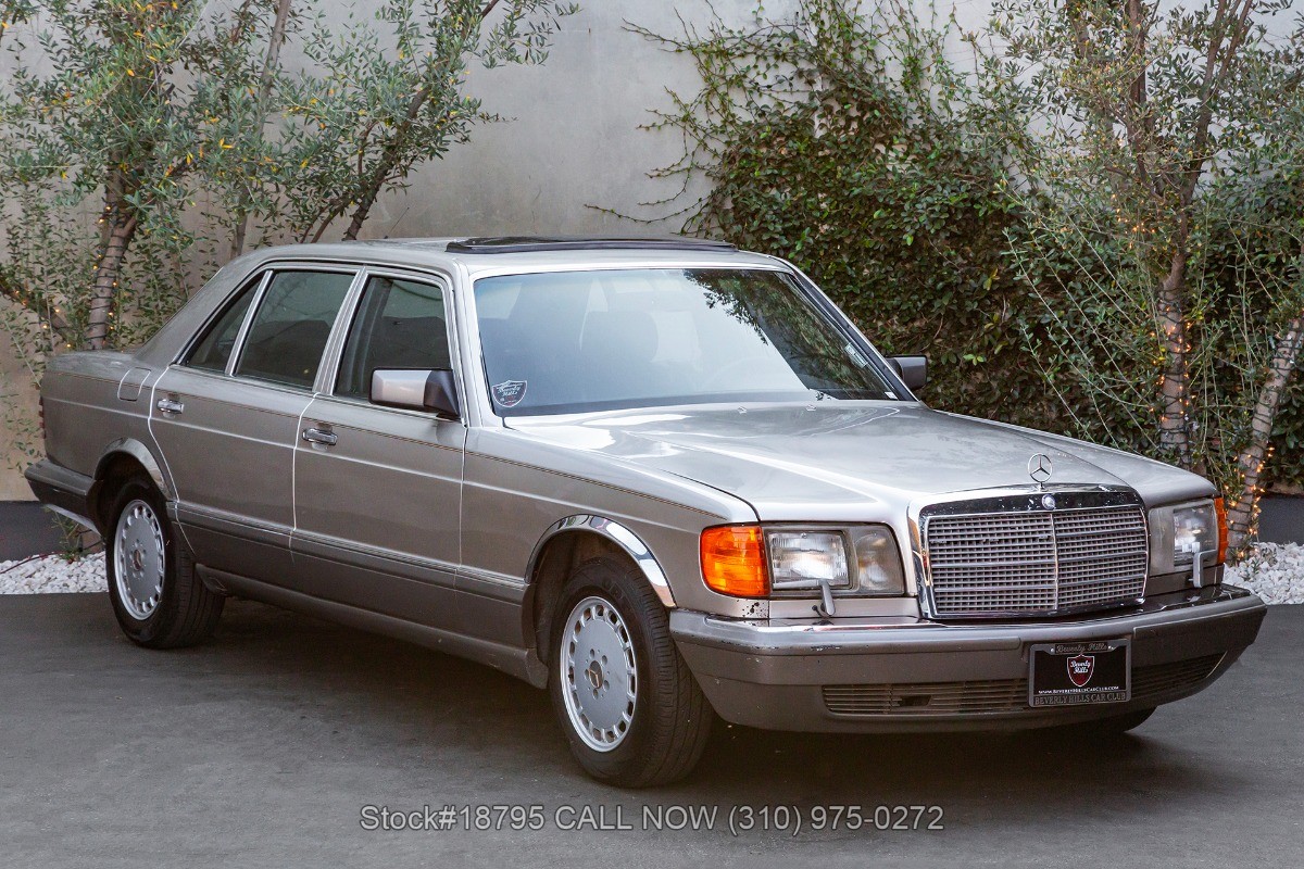 Mercedes-Benz 420SEL 1987