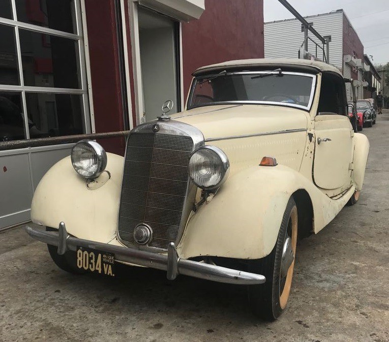 Mercedes-Benz-S-Class-1938-Convertible-Red