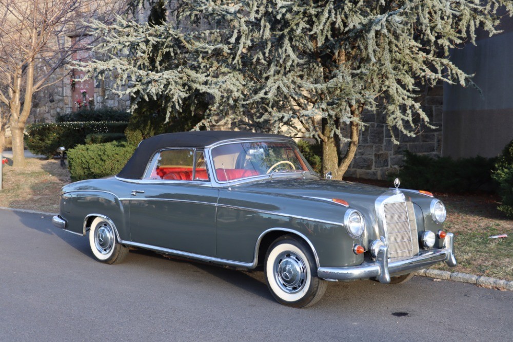Mercedes-Benz-S-Class-1958-Convertible-Red