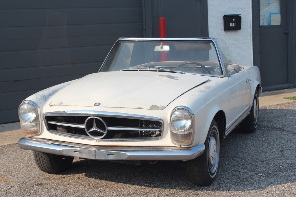 Mercedes-Benz SL-Class 1965