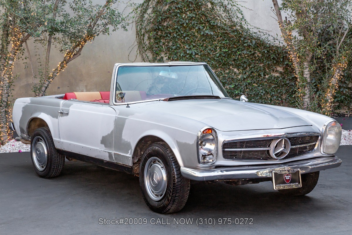 Mercedes-Benz-SL-Class-1967