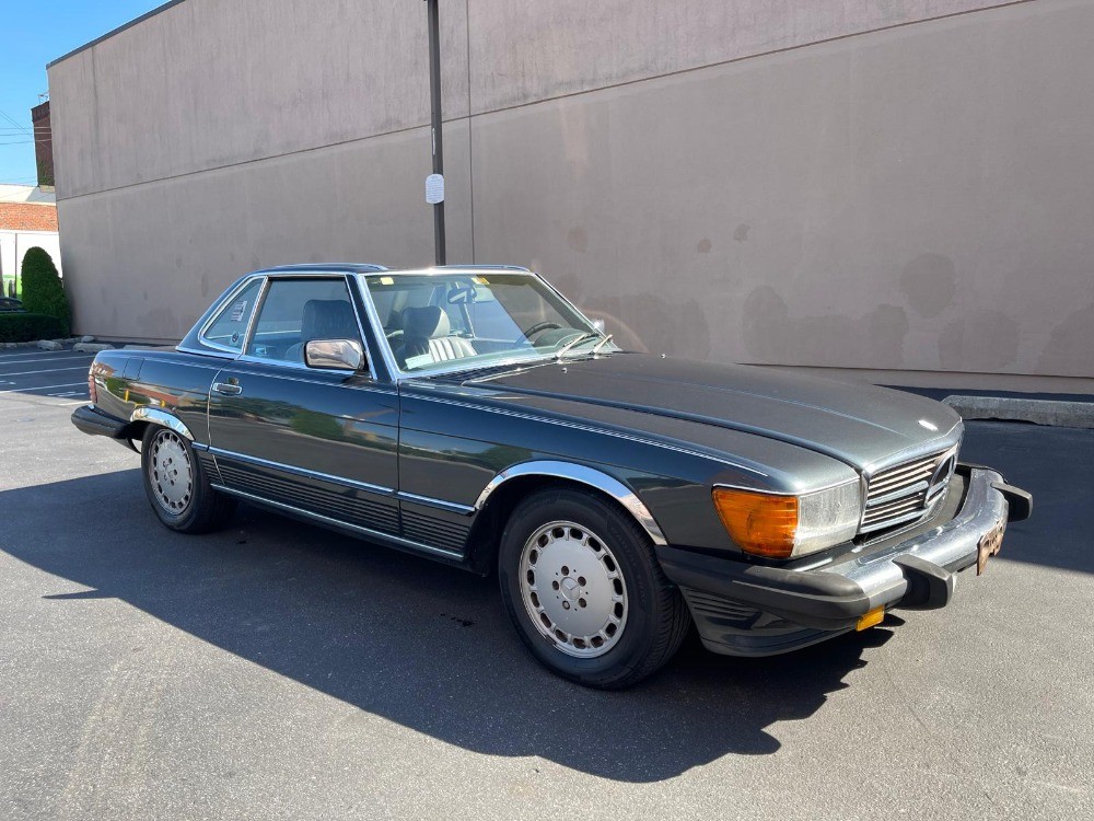 Mercedes-Benz SL-Class 1986