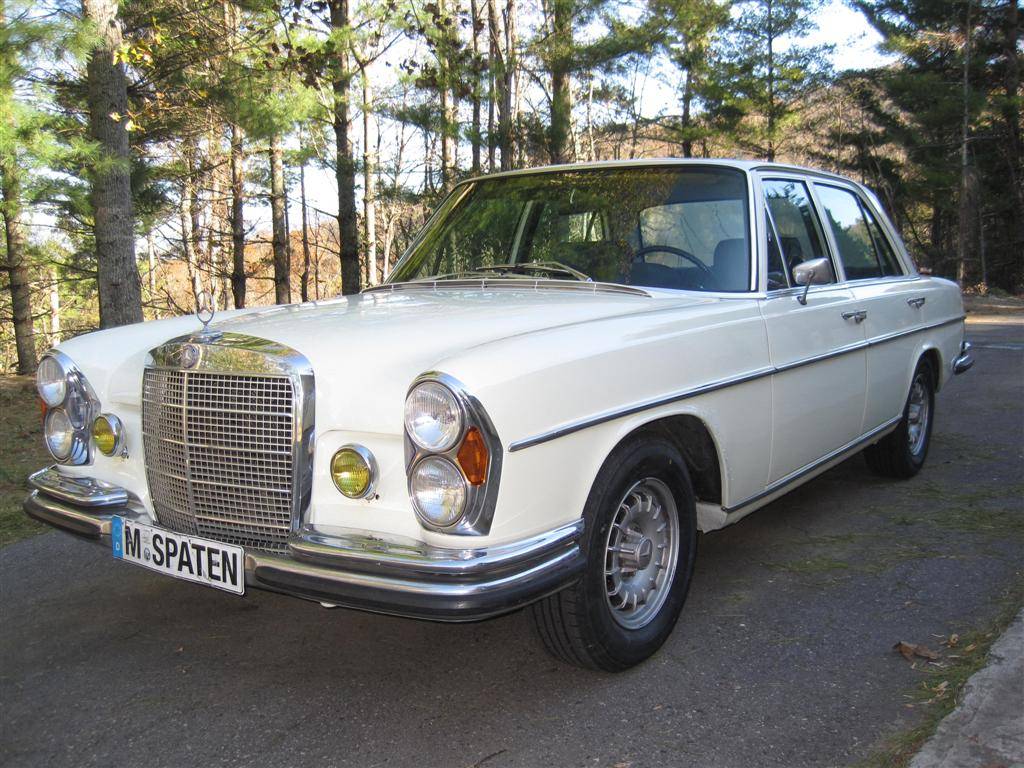 Mercedes-benz-250s-sedan-3.0-1967-White