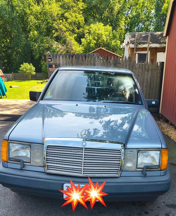 Mercedes-benz-260e-1987-Blue