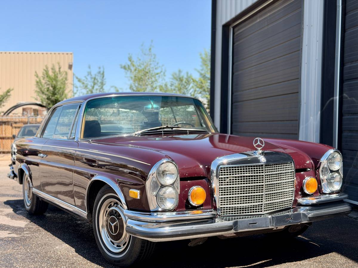Mercedes-benz-280se-1970