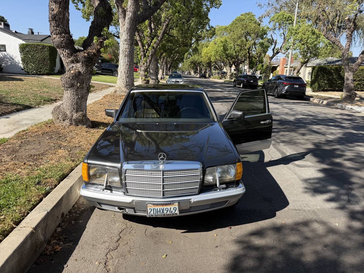 Mercedes-benz-300-sdl-1987
