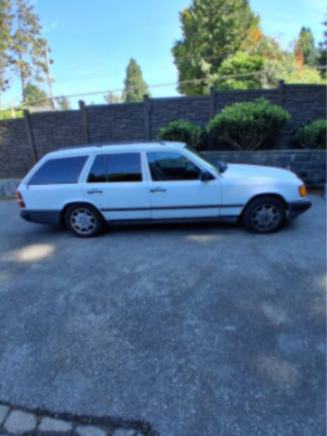 Mercedes-benz-300td-1987-White