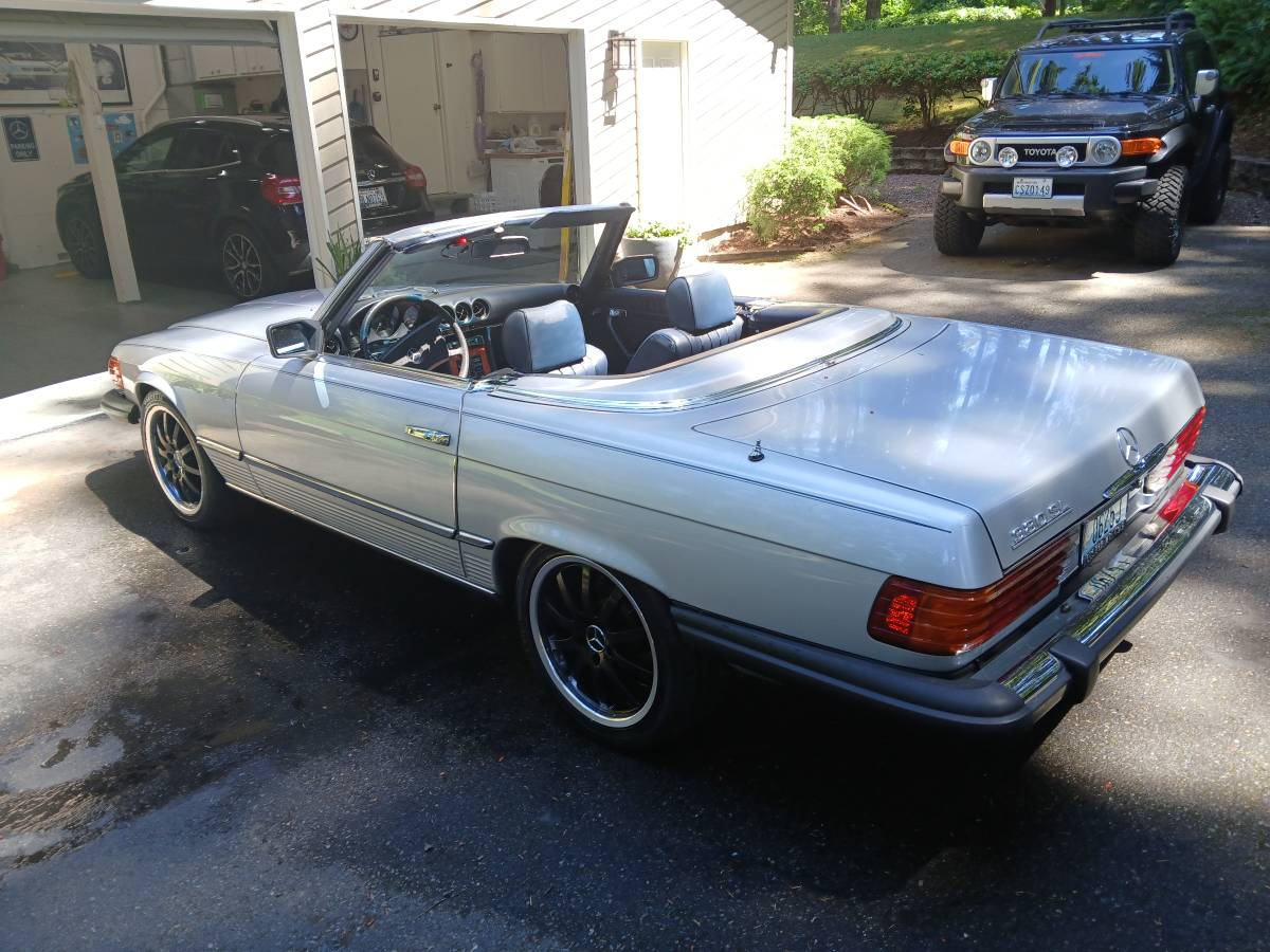 Mercedes-benz-380sl-1981