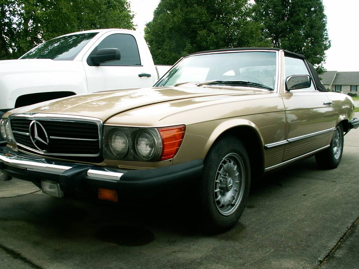 Mercedes-benz-380sl-roadster-1983-Yellow