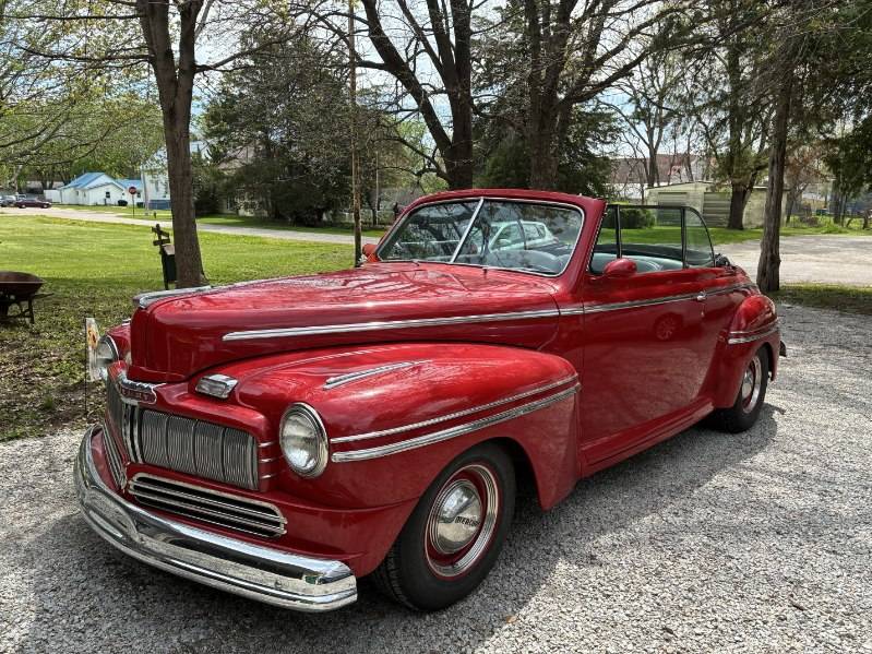 Mercury-1947-Red