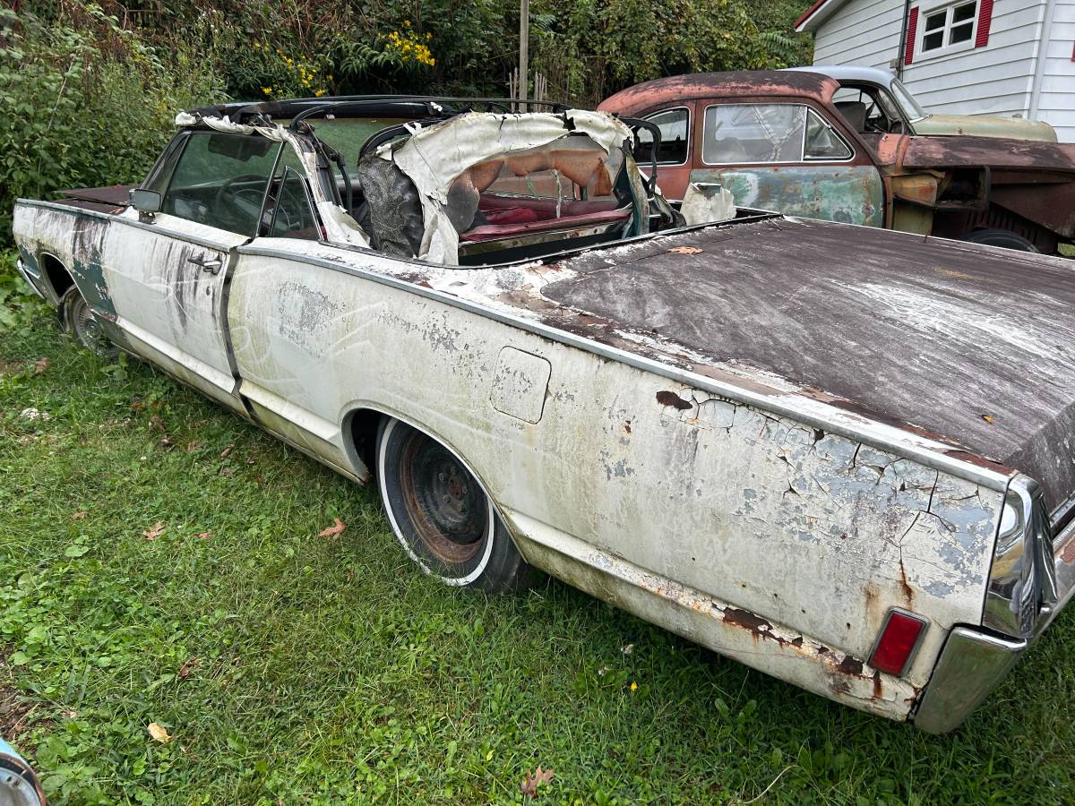 Mercury-1968-White