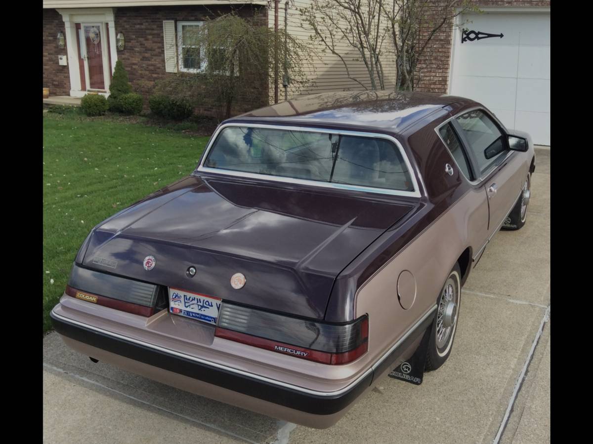 Mercury-Cougar-1982