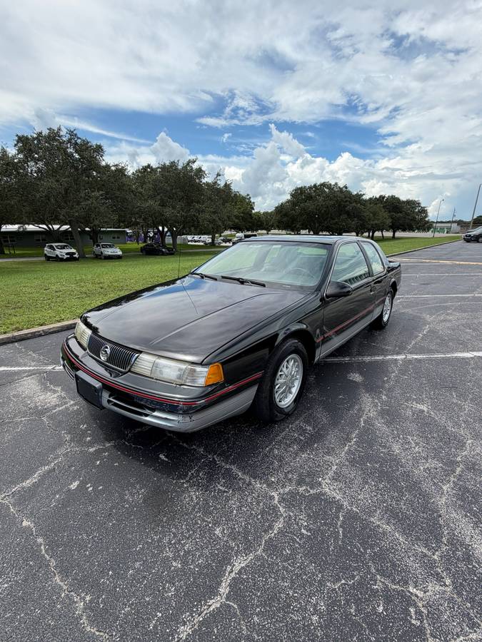 Mercury-Cougar-1993-Black