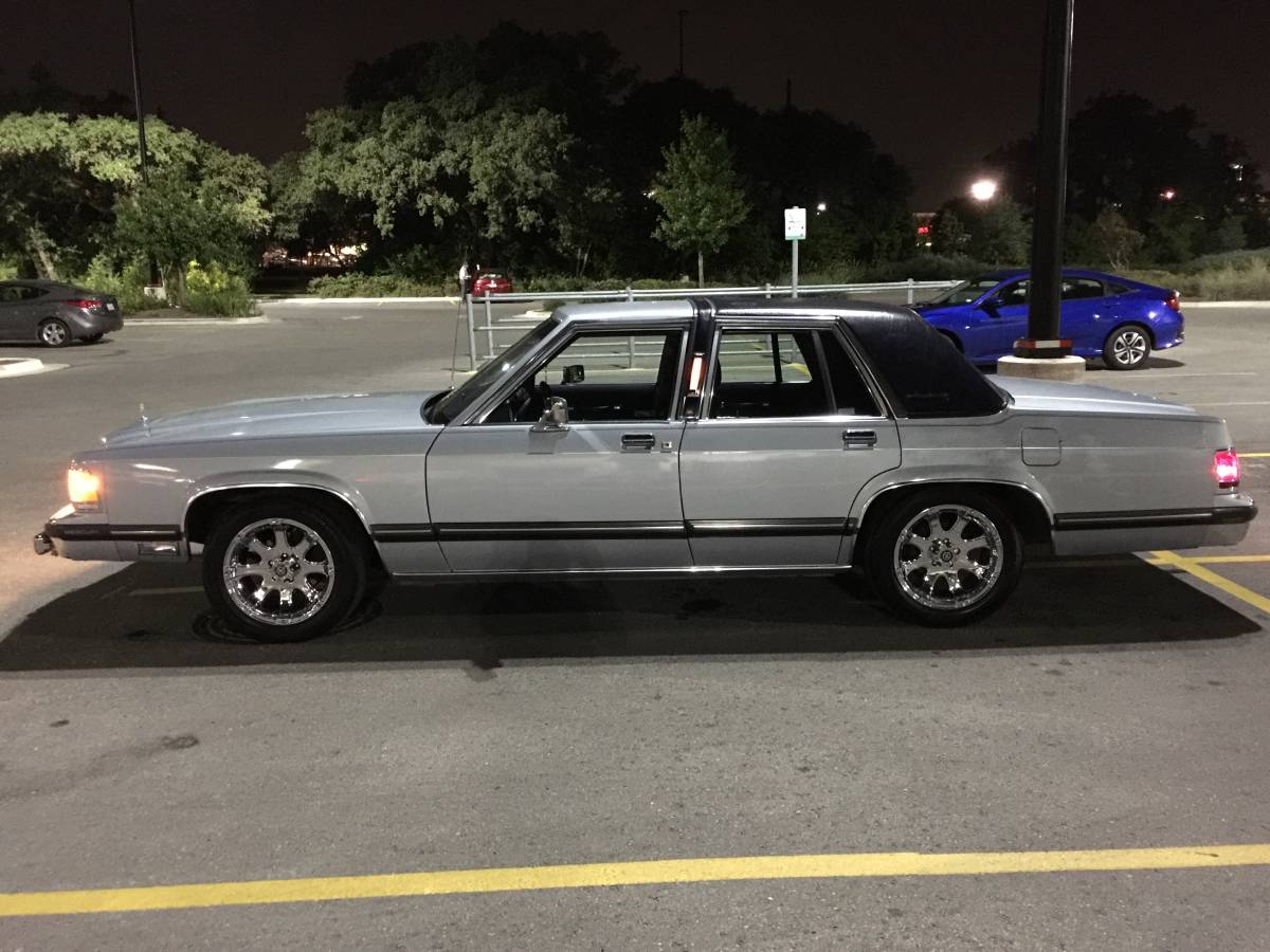Mercury-Grand-marquis-1989