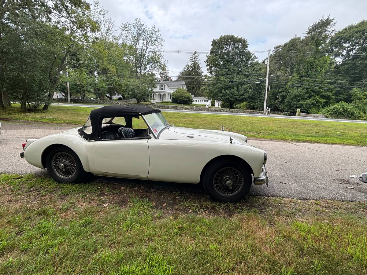 Mga-1600-1960-White
