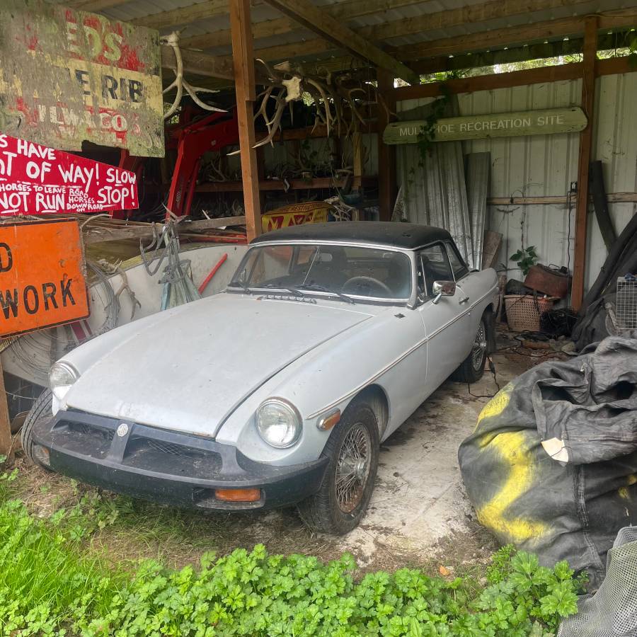 Mgb-convertible-1979-White