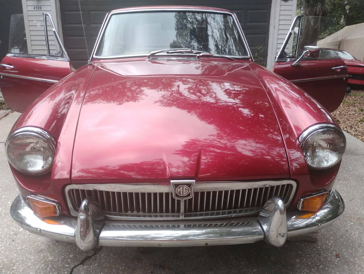 Mgb-gt-1969-Red