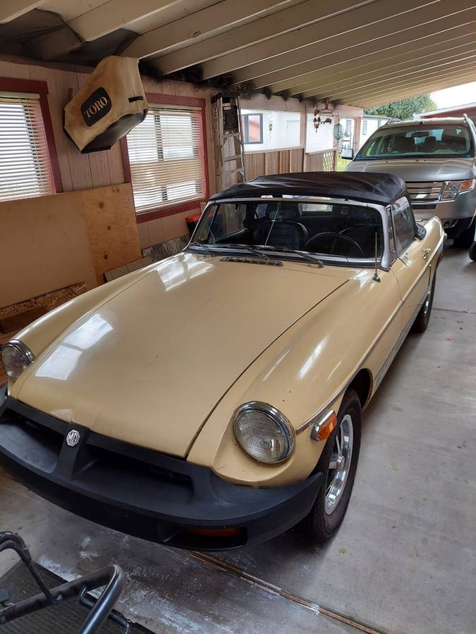 Mgb-roadster-1977-Yellow