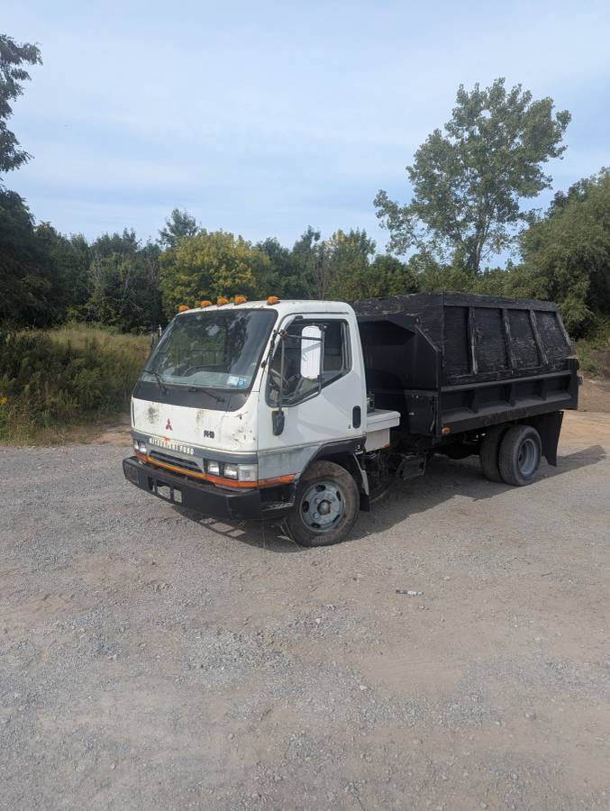 Mitsubishi-Fuso-1996