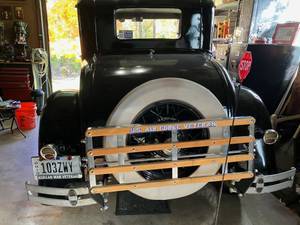 Model-quotaquot-1930-Black
