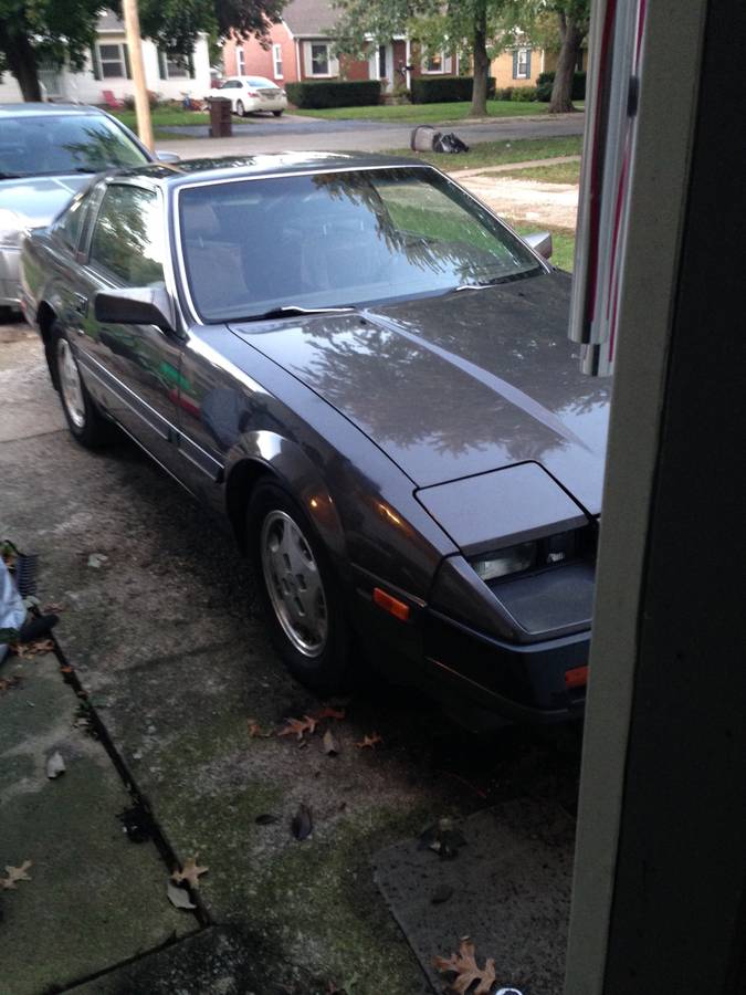 Nissan-300zx-1985-Gray