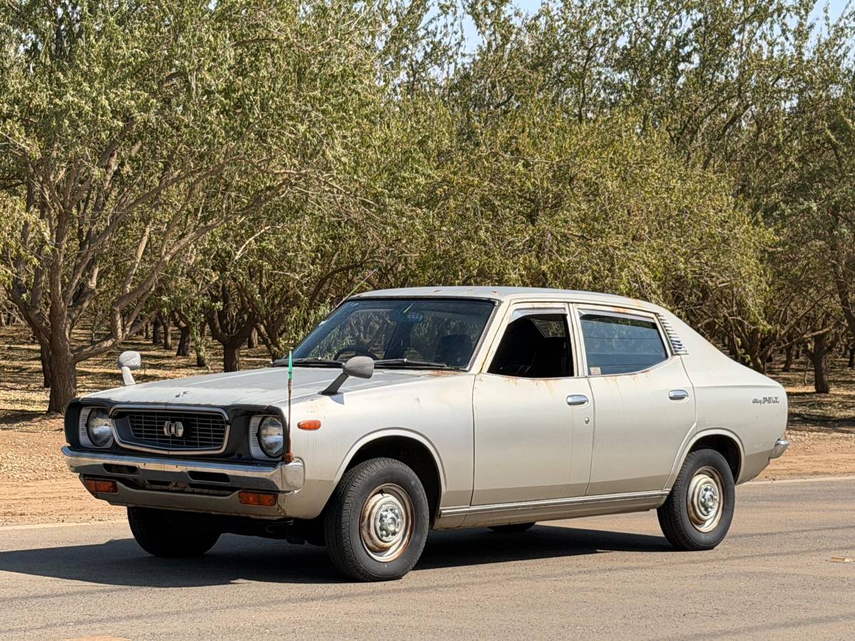 Nissan-Cherry-1975