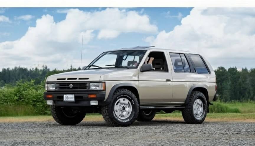Nissan-Pathfinder-se-1989