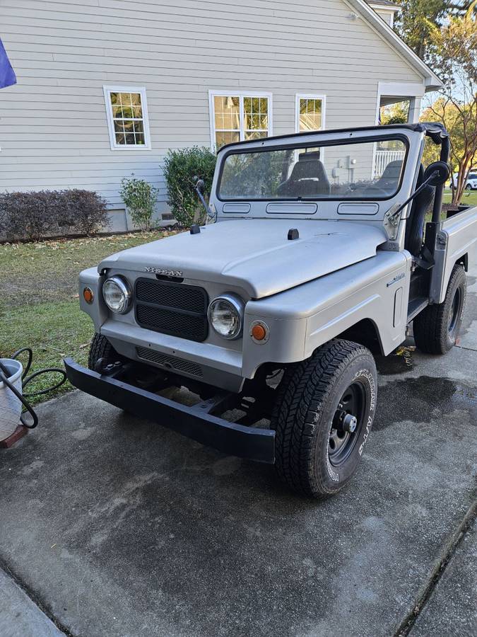 Nissan-Patrol-1967-Silver